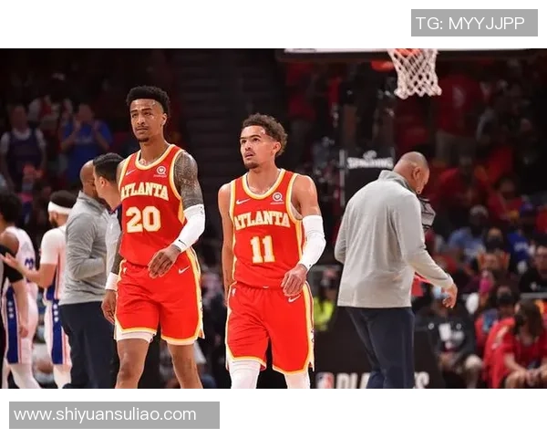 NBA湖人对阵老鹰精彩回放十一月十二日比赛全程回顾与分析 NBA湖人对阵老鹰精彩回放十一月十二日比赛全程回顾与分析